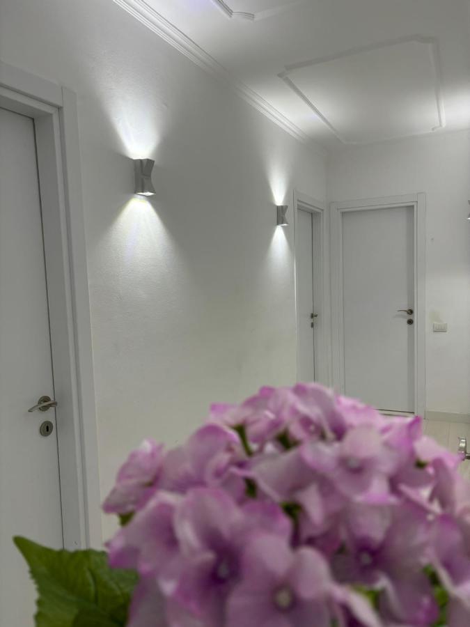 Center, Selvia White Apartment Tirana Exterior photo
